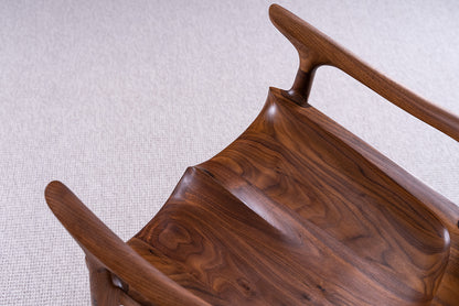 Master Chair – Where Comfort Meets Timeless Design