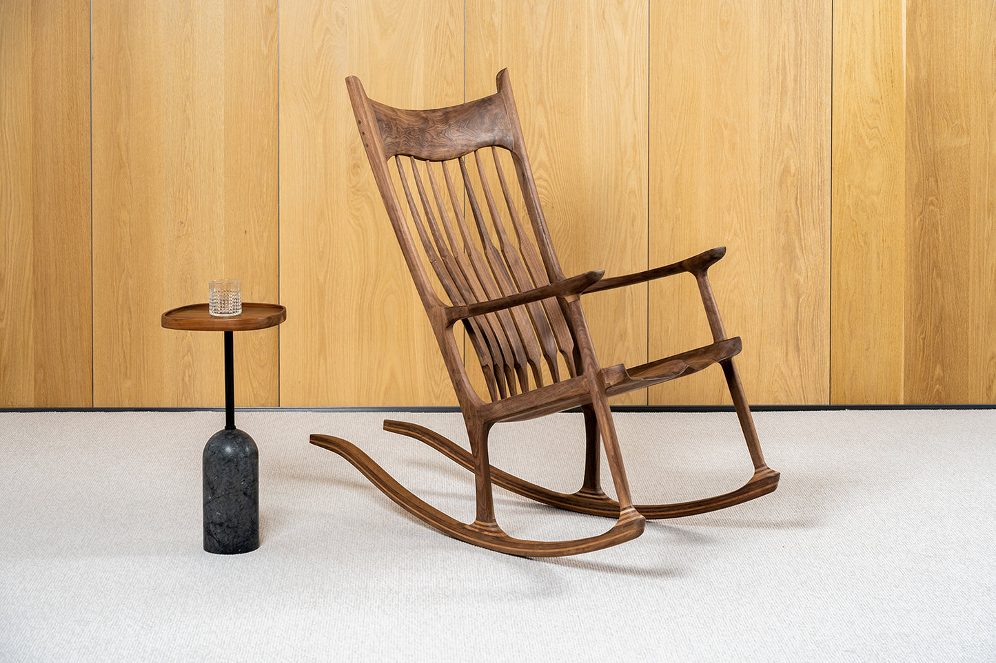 Maloof Rocking Chair – A Modern Classic in Timeless Craftsmanship